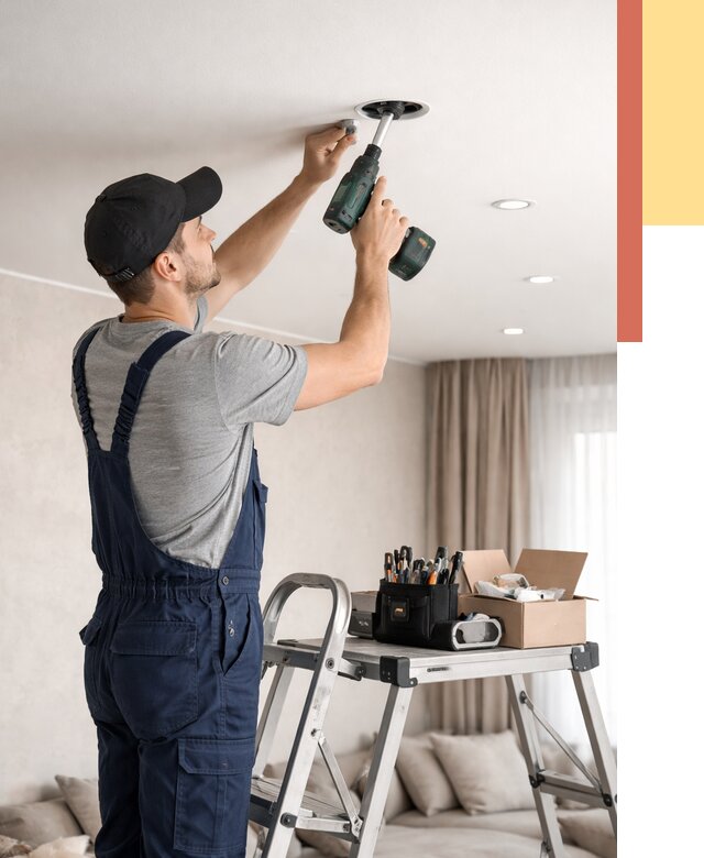 Установка и монтаж точечных светильников в натяжной потолок в Стрежевом от 1835 руб. | ОТДЕЛОЧНИК-Стж